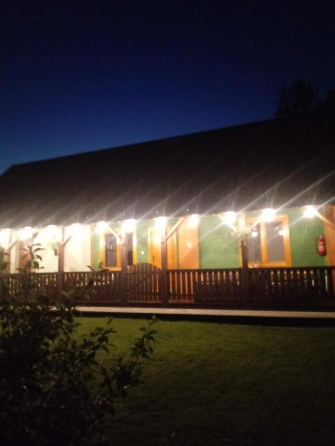 Pod Modrzewiami Milówka Exterior foto